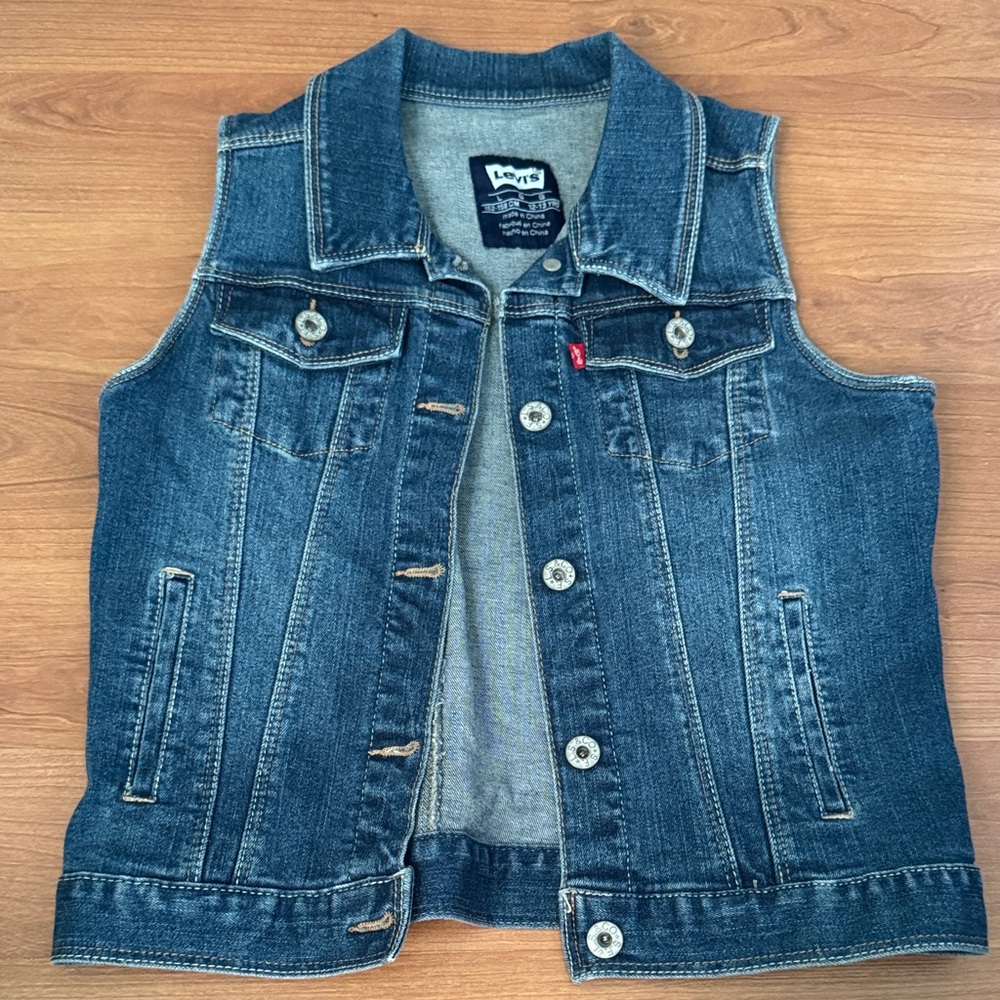 LEVIS denim vest